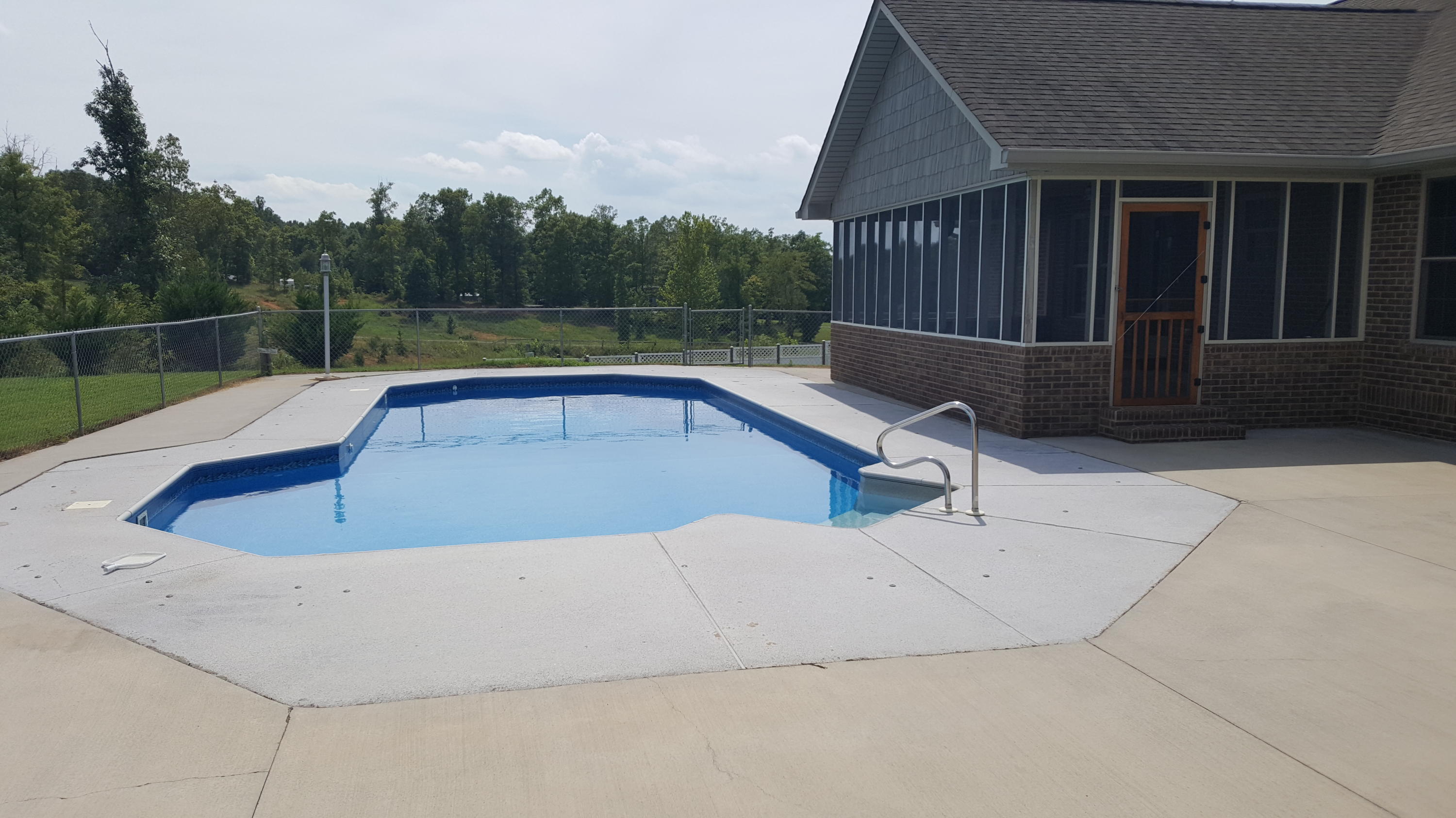 2074 Centerpoint Road Decatur, TN 37322 - Photo 9 of 40 Pool Open