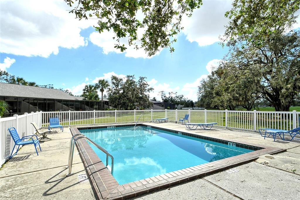 381 Bobby Jones Road, Unit 381 Sarasota, FL 34232 - Photo 32 of 32 Gallery Image 32
