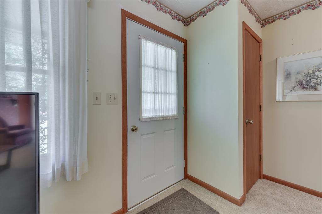 7682 Center Lake Road Nineveh, IN 46164 - Photo 7 of 36 Gallery Image 7