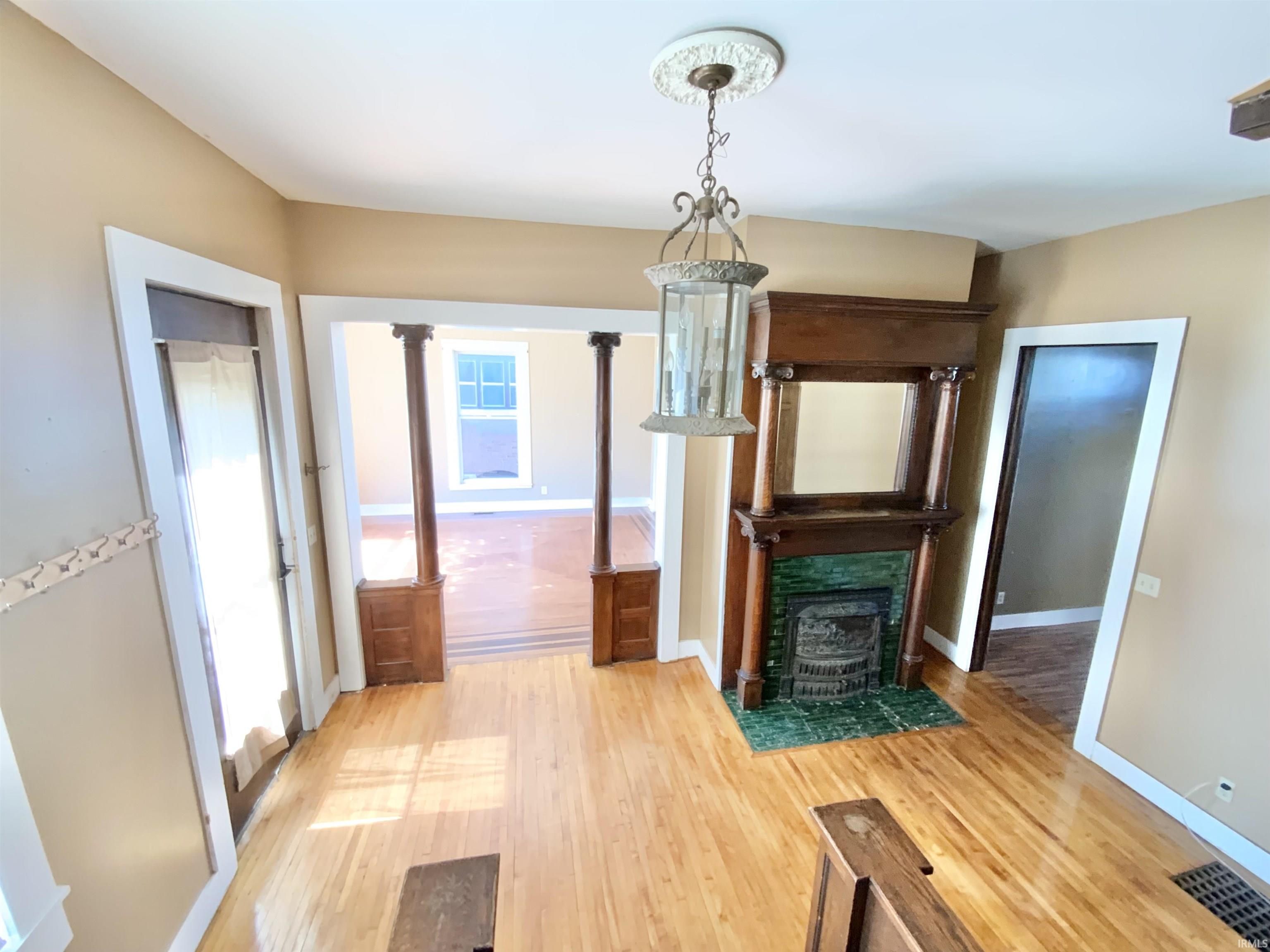 1010 High St Road Logansport, IN 46947 - Photo 3 of 33