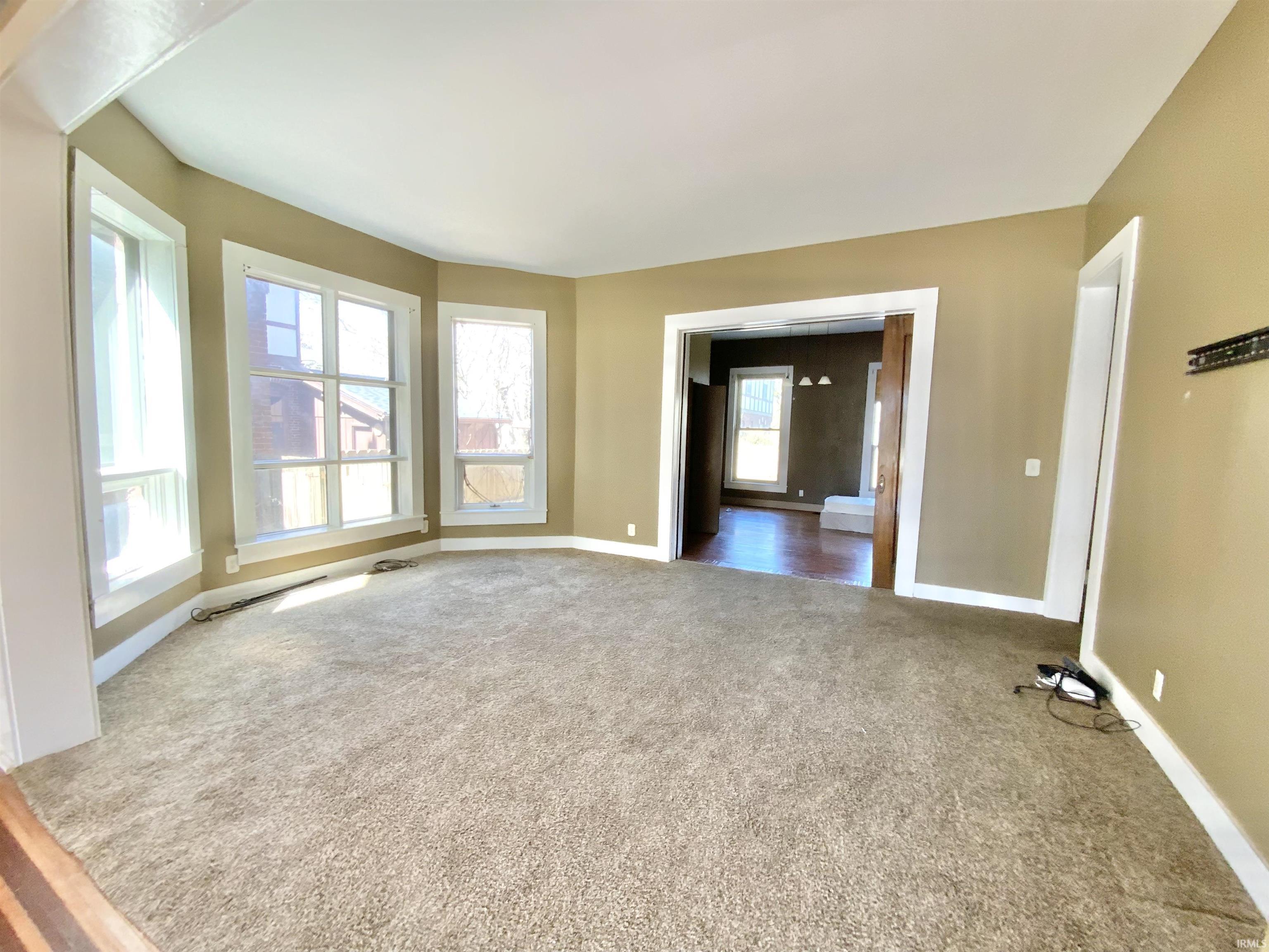 1010 High St Road Logansport, IN 46947 - Photo 7 of 33