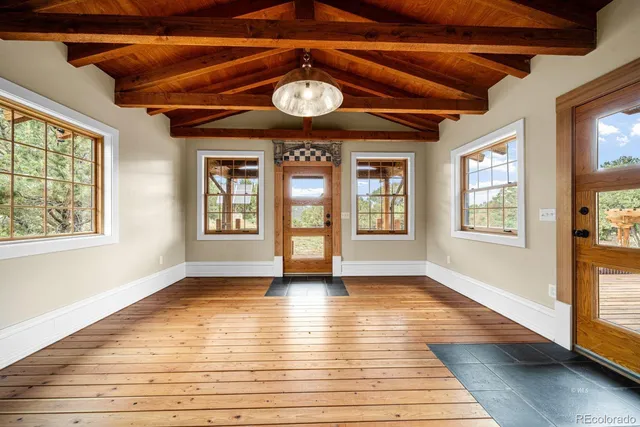 $1,300,000 | 325 Mcmurtrie Road, Cotopaxi, CO 81223