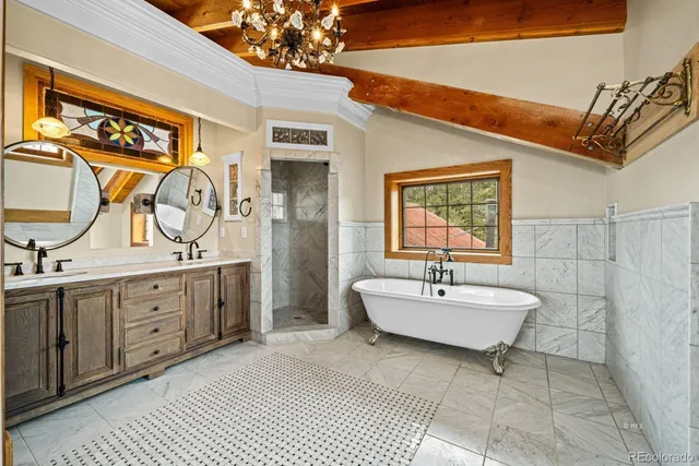 $1,300,000 | 325 Mcmurtrie Road, Cotopaxi, CO 81223