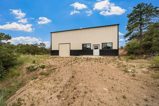 $1,300,000 | 325 Mcmurtrie Road, Cotopaxi, CO 81223