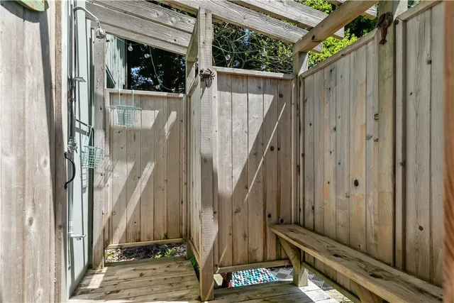 $3,800 | 38 Seaview Avenue, South Kingstown, RI 02879