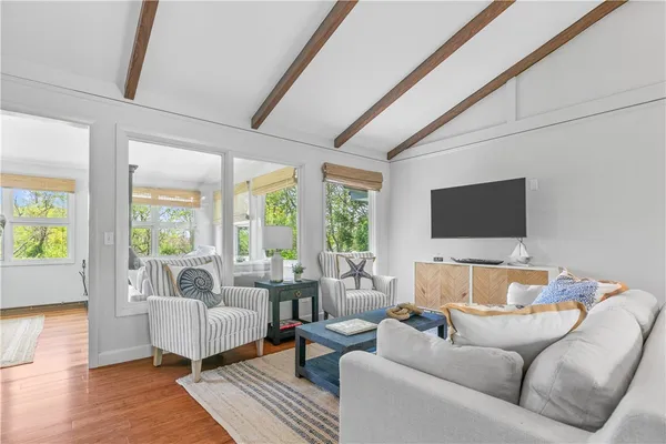 $3,800 | 38 Seaview Avenue, South Kingstown, RI 02879