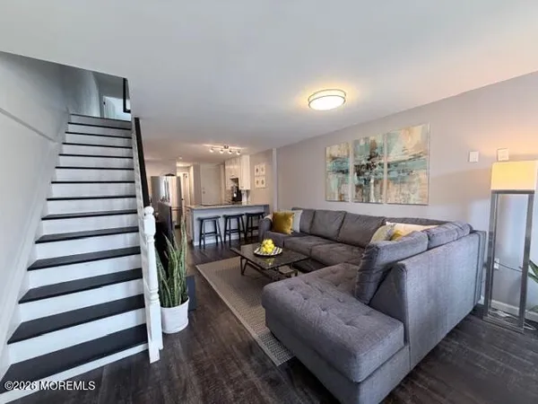 $3,500 | 35 Summit Avenue, Unit 1, Jersey City, NJ 07304