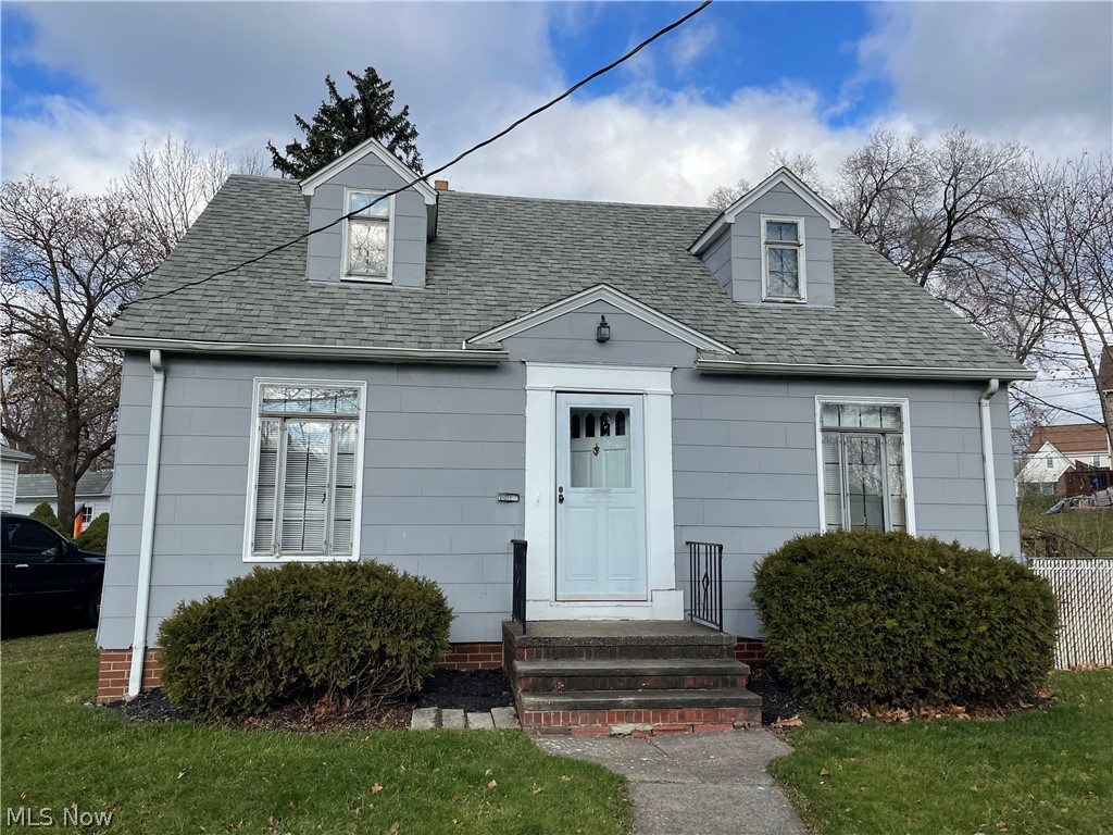 18317 Reese Road Cleveland, OH 44119 - Photo 1 of 24 Gallery Image 1