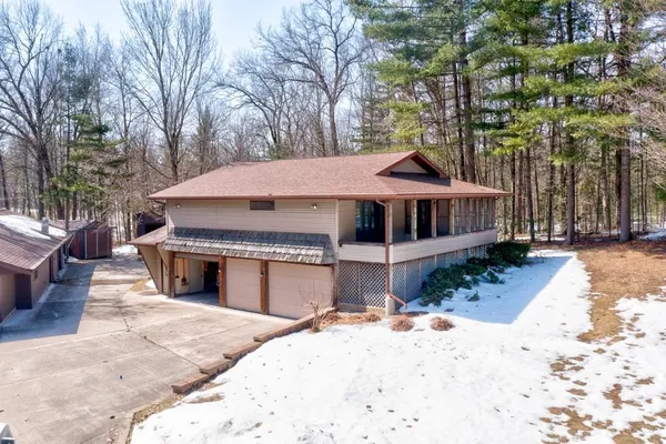 $579,900 | N3145 River Bend Drive, Peshtigo, WI 54157
