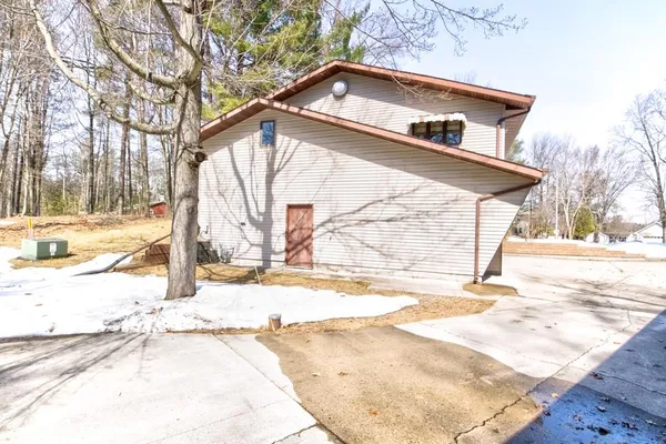 $579,900 | N3143 River Bend Drive, Peshtigo, WI 54157