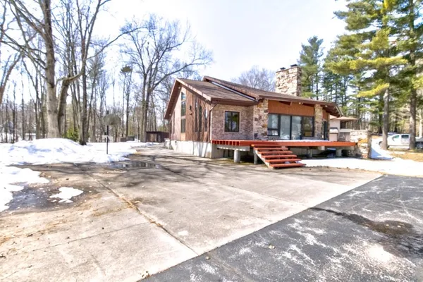 $579,900 | N3143 River Bend Drive, Peshtigo, WI 54157