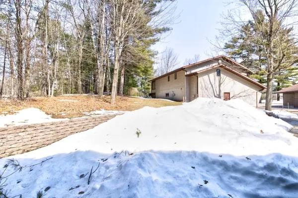 $579,900 | N3143 River Bend Drive, Peshtigo, WI 54157