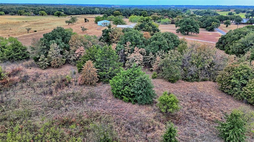 437 Jakes Road Bowie, TX 76230 - Photo 35 of 39 Gallery Image 35