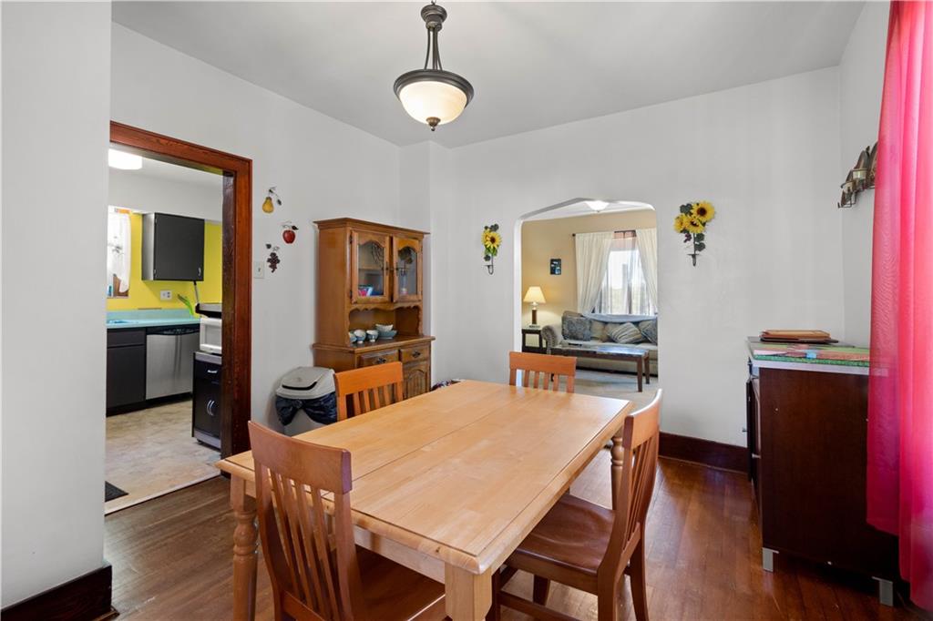 543 Elizabeth Avenue McKees Rocks, PA 15136 - Photo 12 of 29 Gallery Image 12