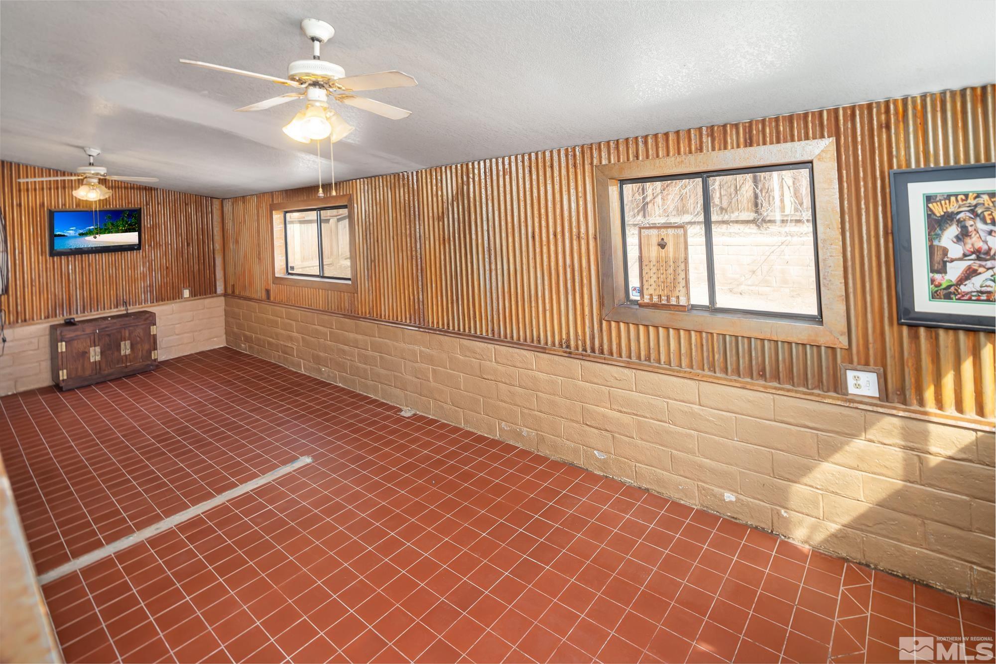 3435 Bowie Road Reno, NV 89503 - Photo 20 of 22 an empty room with windows
