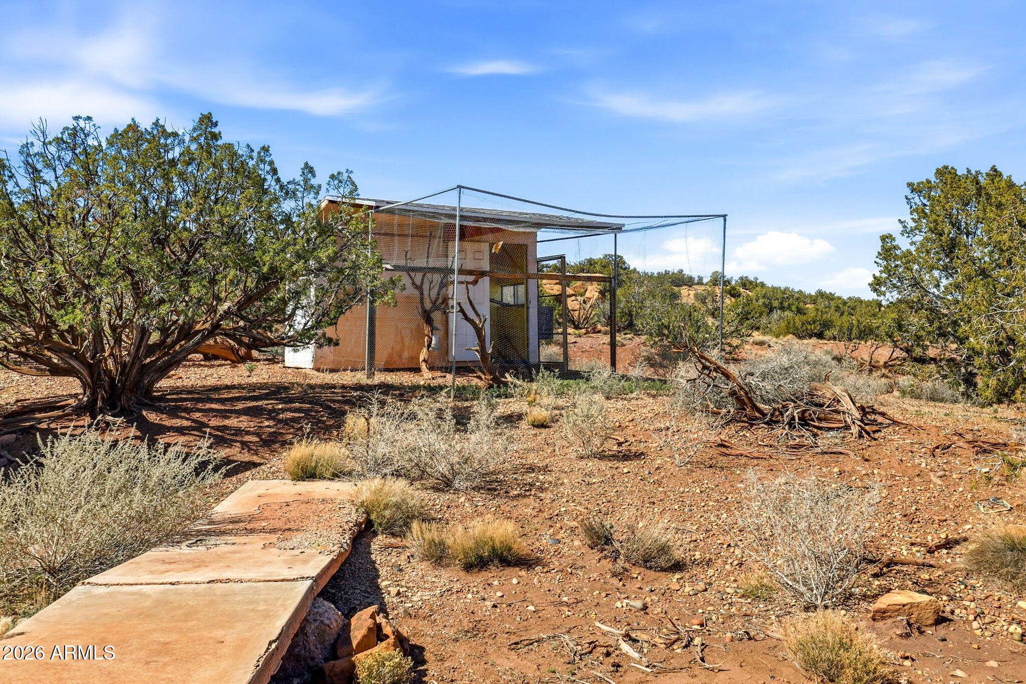 77 N8543 Concho, AZ 85924 - Photo 27 of 44 a view of a backyard