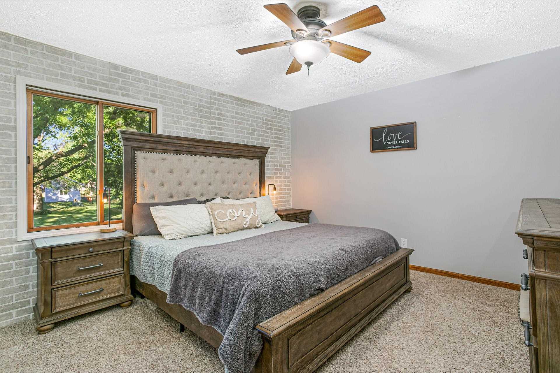 220 South Cody Road Eldridge, IA 52748 - Photo 18 of 36 Gallery Image 18