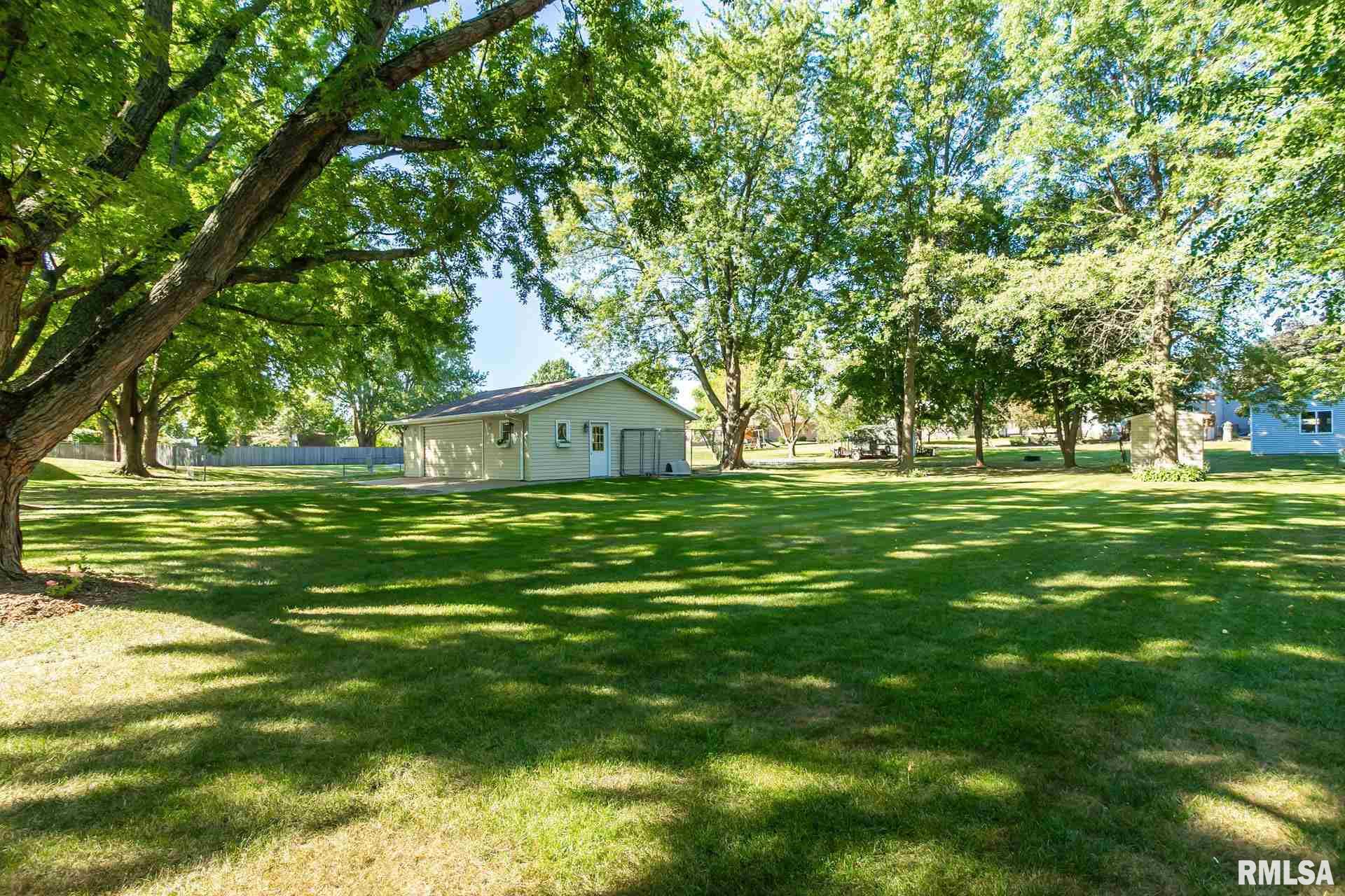 220 South Cody Road Eldridge, IA 52748 - Photo 36 of 36 Gallery Image 36