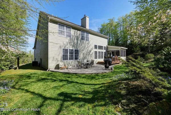 $549,000 | 207 Hermit Thrush Road, Long Pond, PA 18334