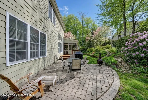 $549,000 | 207 Hermit Thrush Road, Long Pond, PA 18334