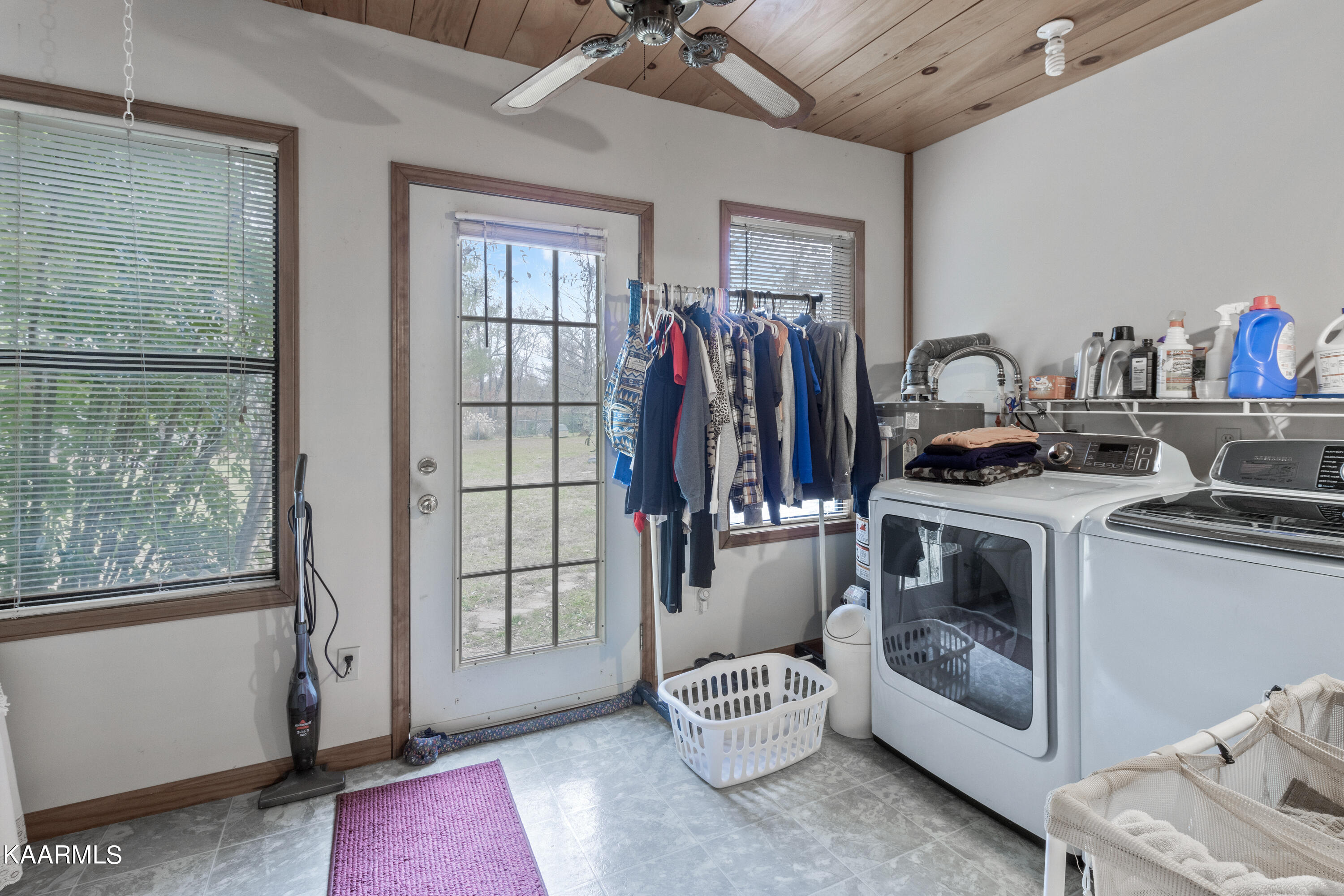 413 Hugh Jones Road Sunbright, TN 37872 - Photo 21 of 55 413 Hugh Jones Rd-21