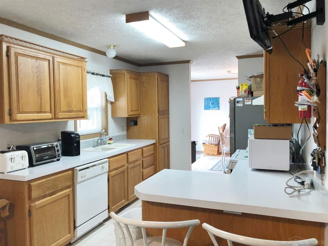 5419 Norman Road Jeddo, MI 48032 - Photo 3 of 22 31400174-2.JPG