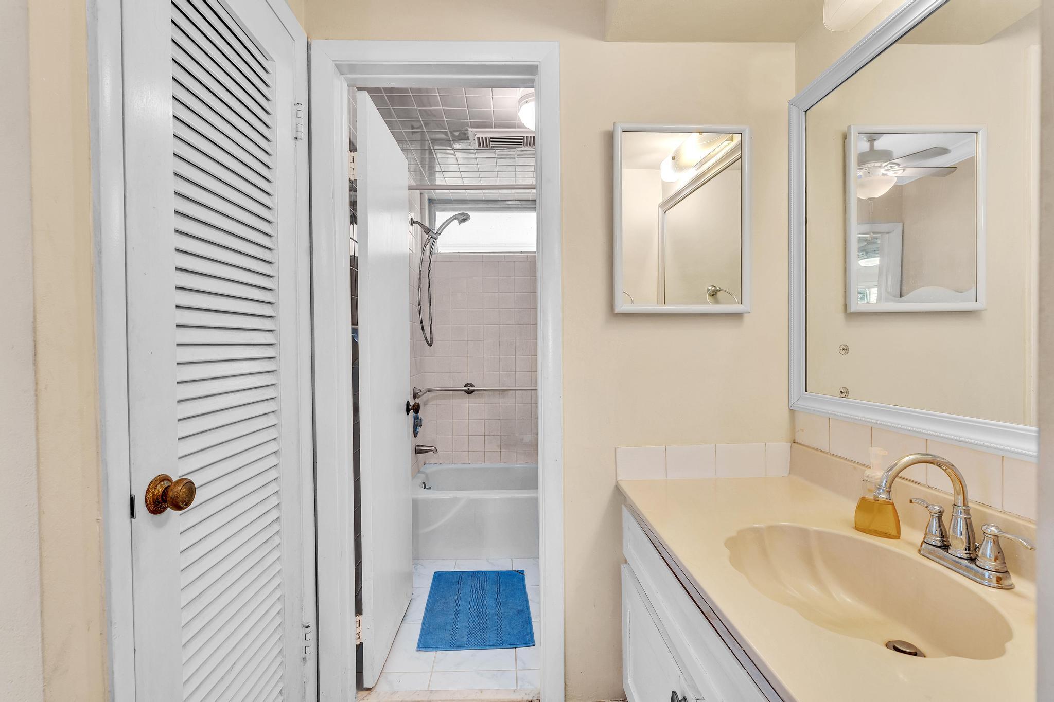 40 Southeast 13th Street, Unit A2 Boca Raton, FL 33432 - Photo 20 of 43 FPP00091