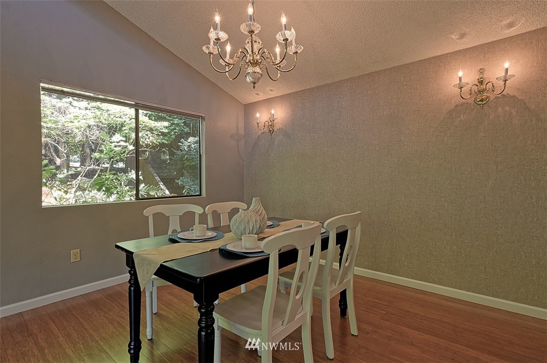 20907 28th Avenue Southeast Bothell, WA 98021 - Photo 5 of 21
