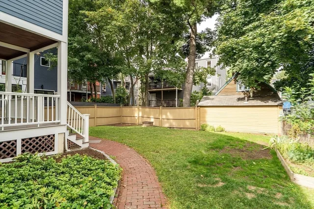 $2,650,000 | 129 Auburn Street, Cambridge, MA 02139