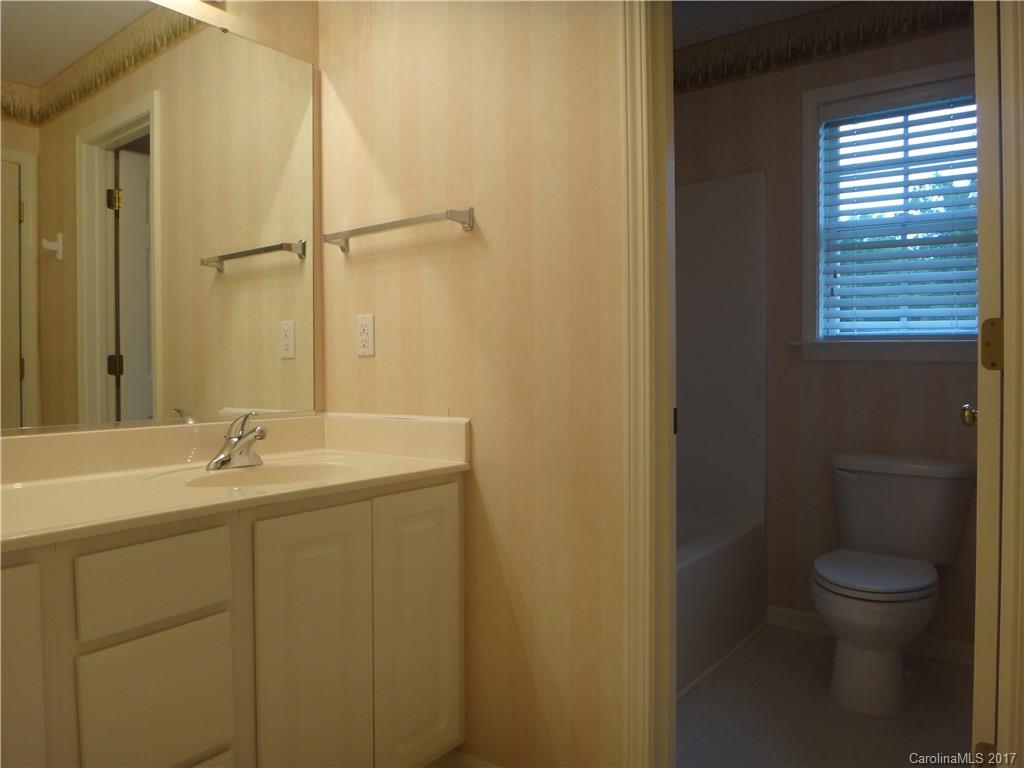 444 English Oak Road, Unit 243 Fletcher, NC 28732 - Photo 16 of 23