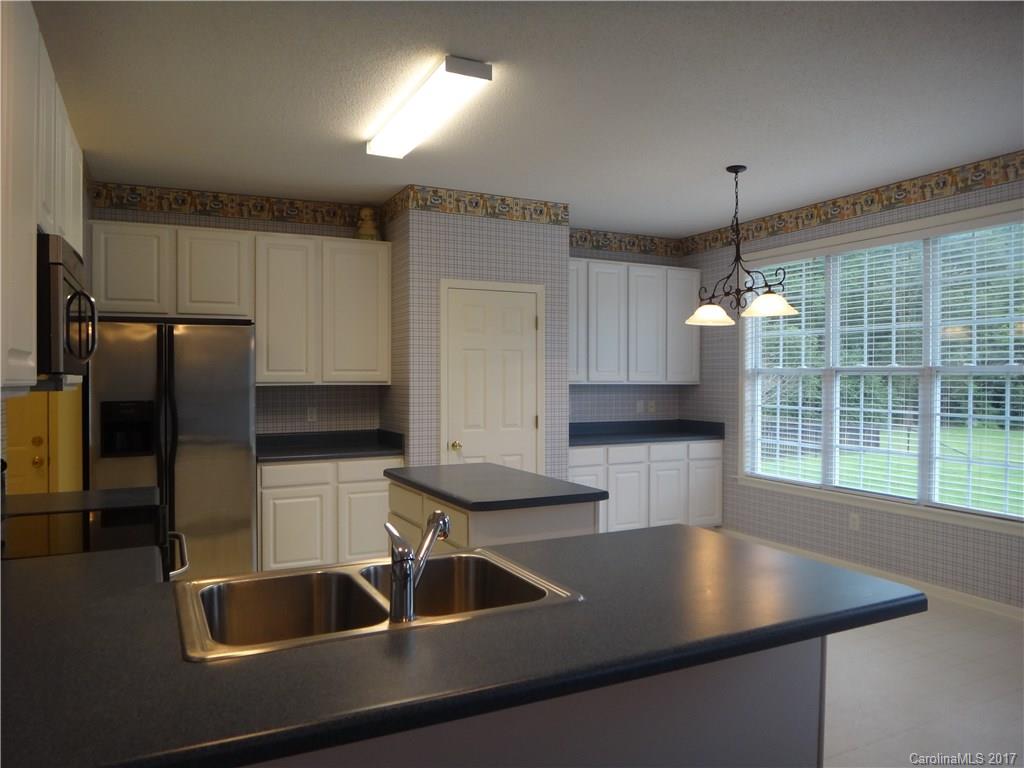444 English Oak Road, Unit 243 Fletcher, NC 28732 - Photo 7 of 23