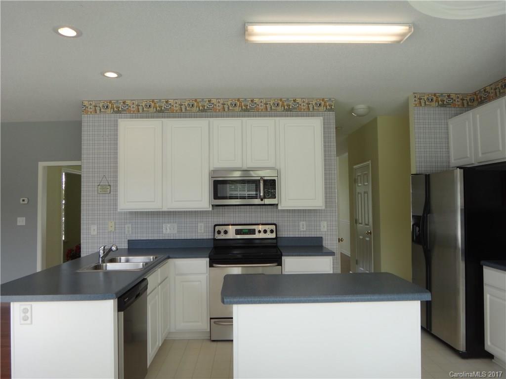 444 English Oak Road, Unit 243 Fletcher, NC 28732 - Photo 8 of 23