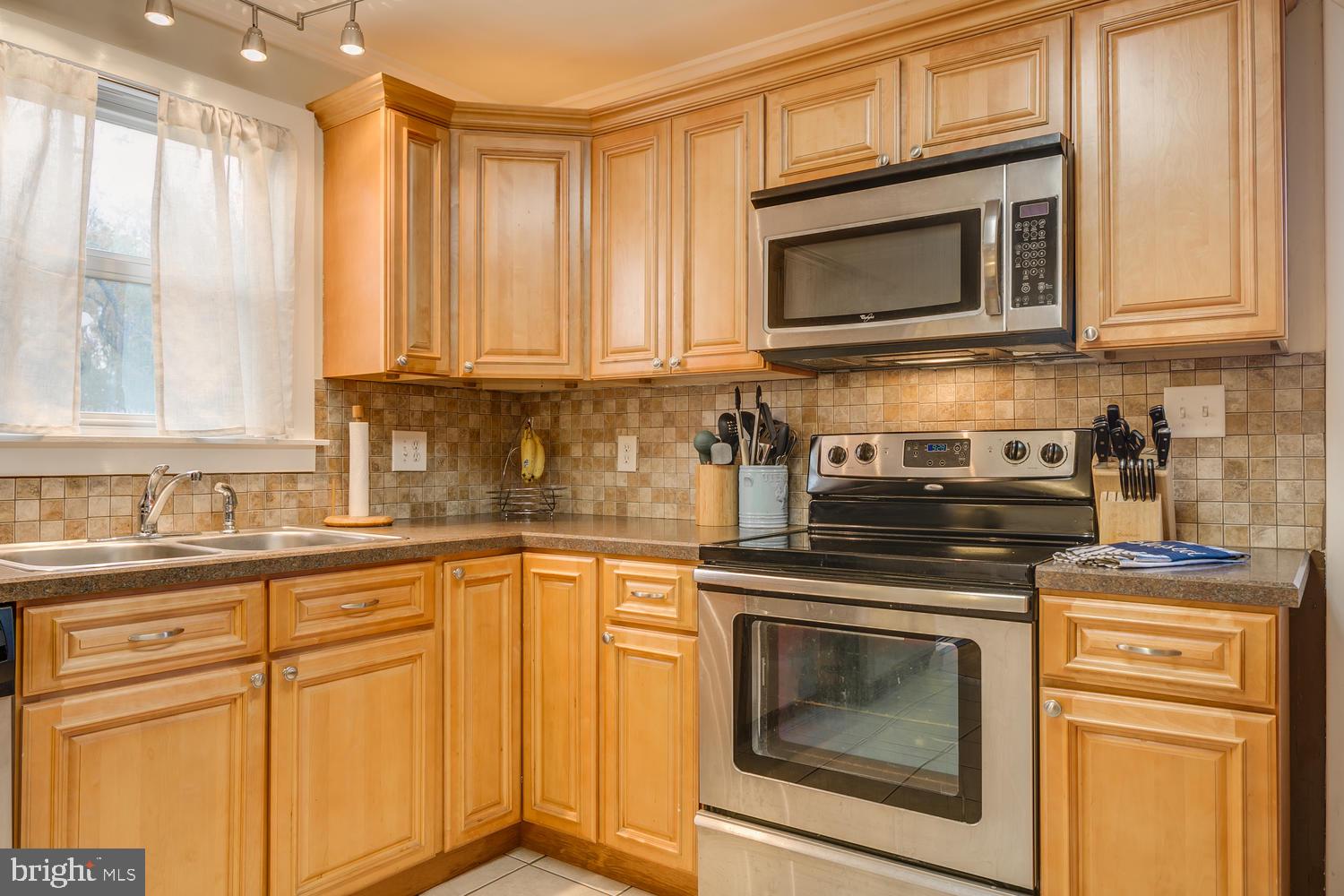 4601 South Road Harrisburg, PA 17109 - Photo 15 of 35 Gallery Image 15