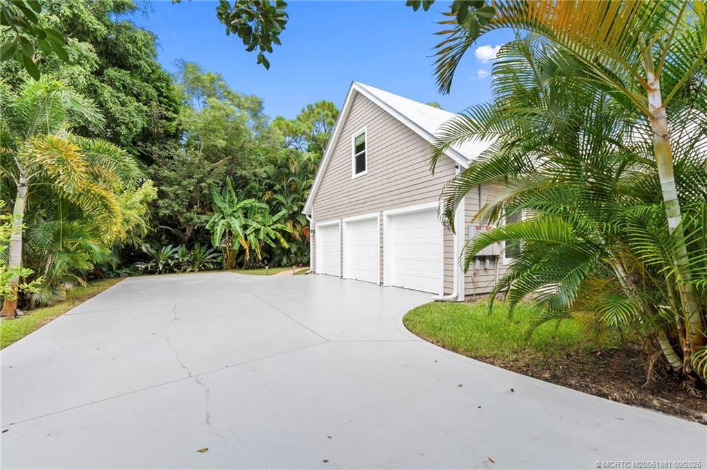 3135 Southwest Rivers End Way Palm City, FL 34990 - Photo 29 of 32 Gallery Image 29