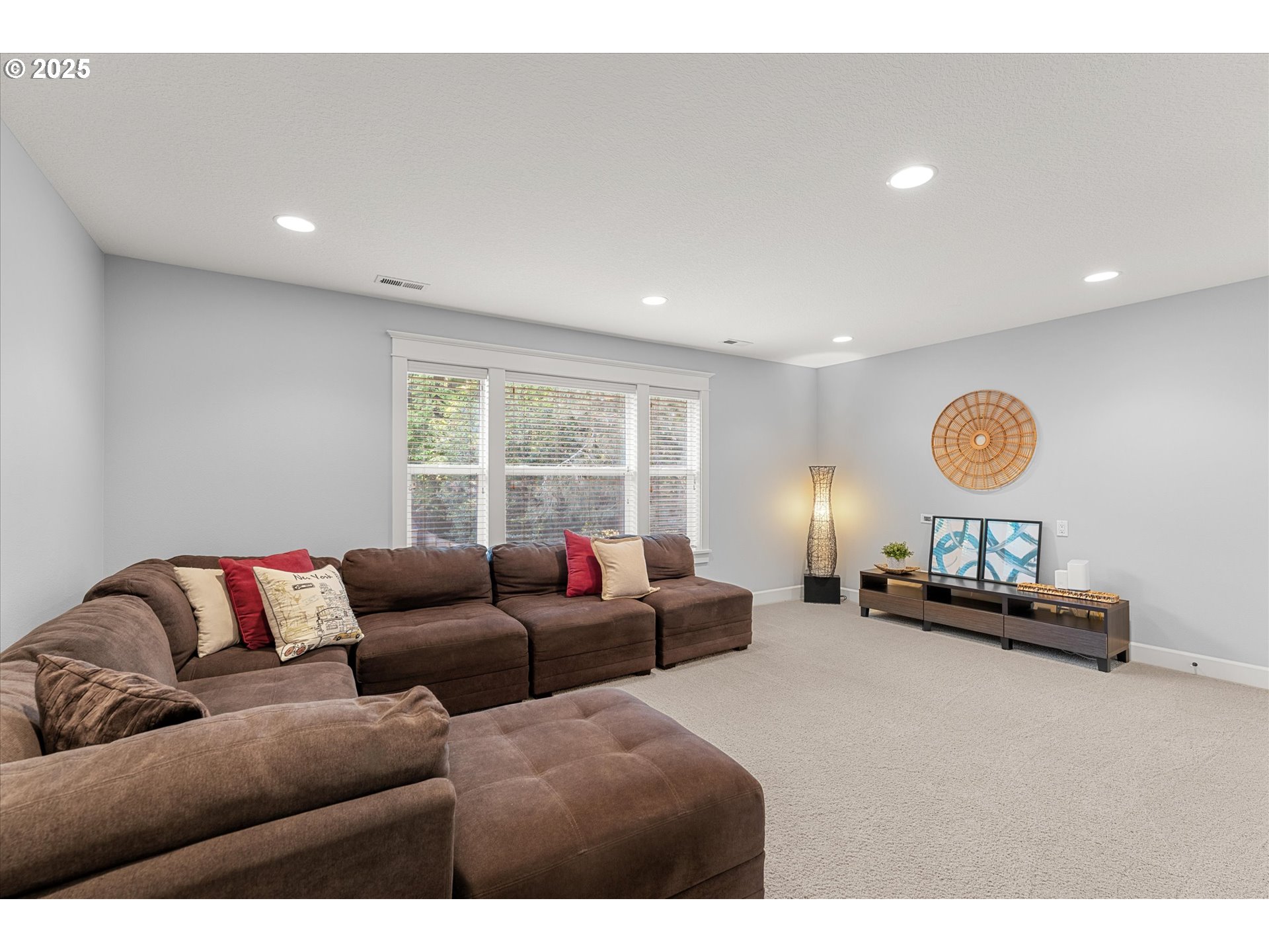 2121 Ostman Road West Linn, OR 97068 - Photo 15 of 29 Gallery Image 15