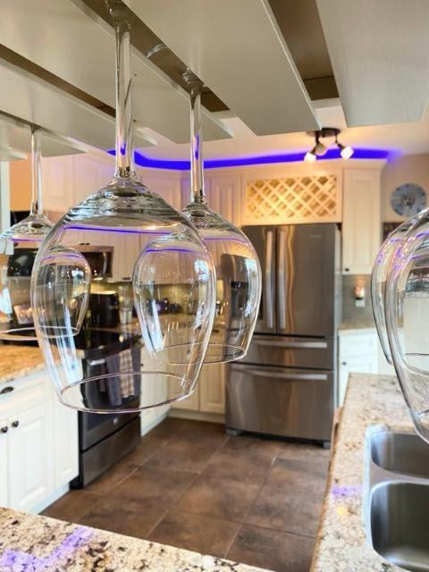 Close up of bar into kitchen