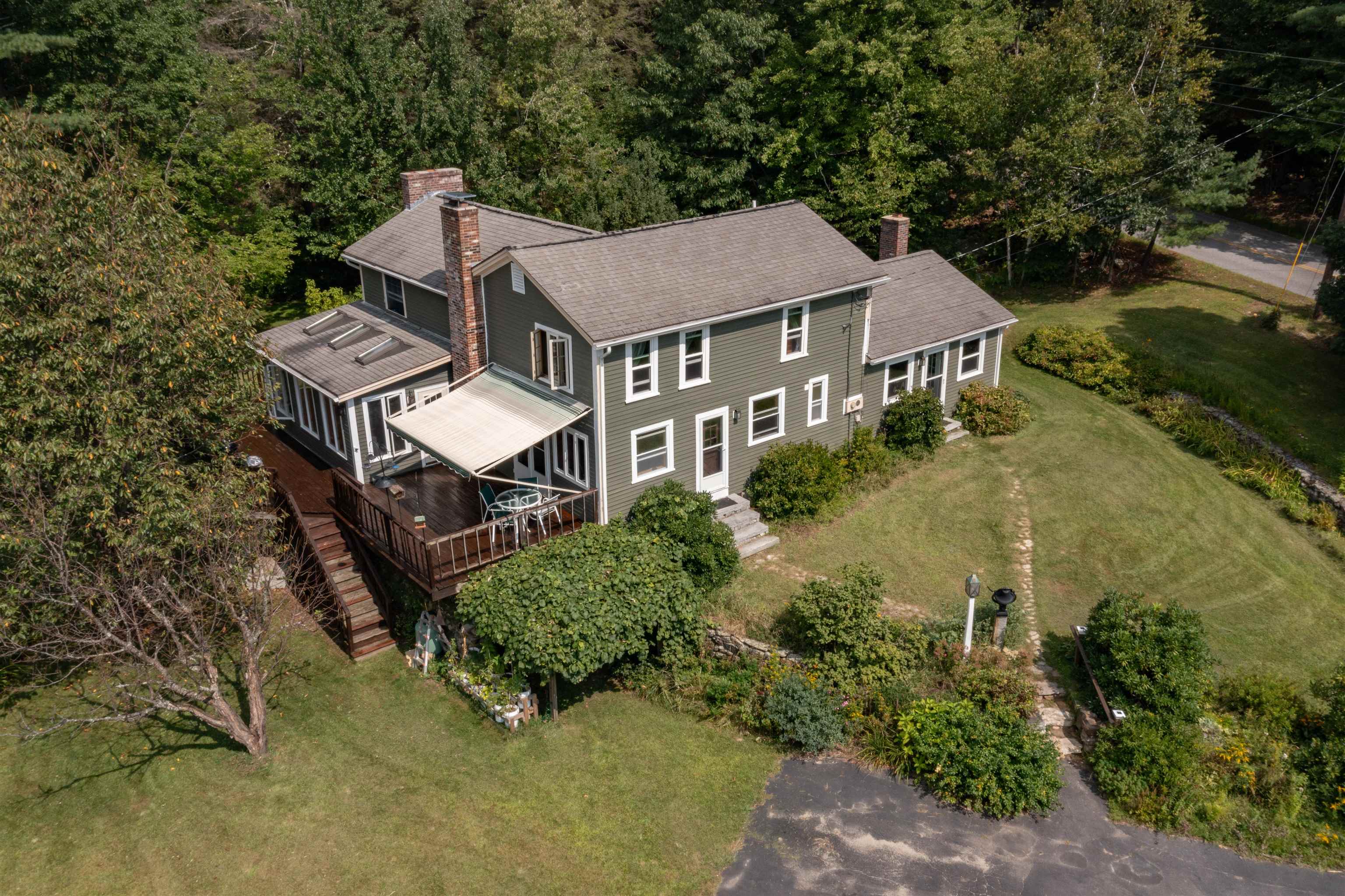 534 Mountain Road Goffstown, NH 03045 - Photo 13 of 39