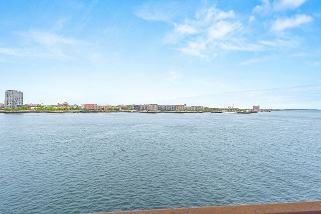 $2,400,000 | 50 Battery Street, Unit 311, Boston, MA 02109