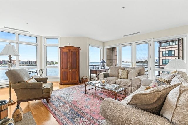 $2,400,000 | 50 Battery Street, Unit 311, Boston, MA 02109
