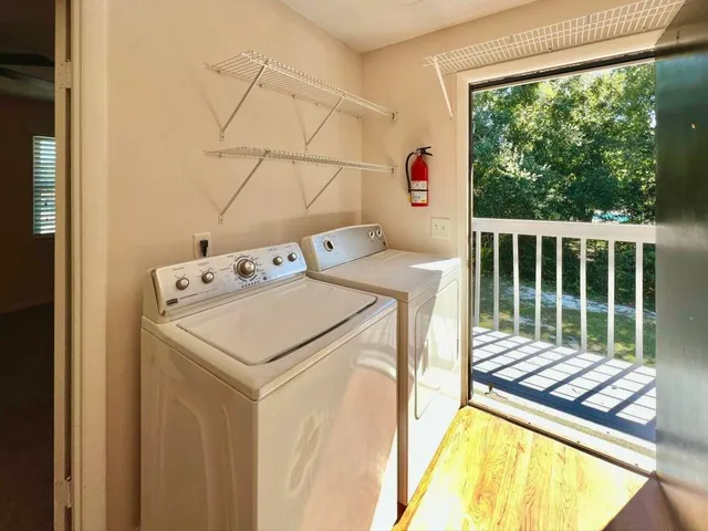 $1,400 | 21 Rivers Point Row, Unit 1E, Charleston, SC 29412