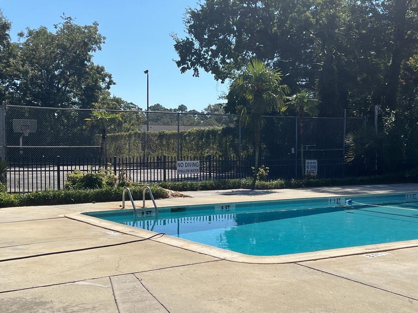 21 Rivers Point Row, Unit 1E Charleston, SC 29412 - Photo 8 of 8 IMG_6786