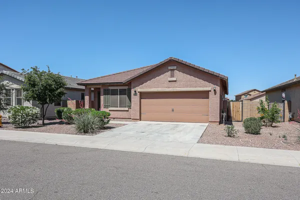 $2,150 | 7009 South 78th Drive, Laveen, AZ 85339