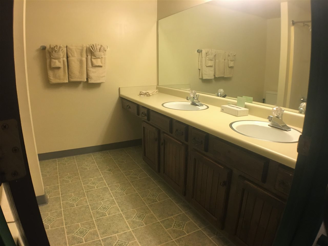15775 Donner Pass Road, Unit 123 Truckee, CA 96161 - Photo 2 of 14 Gallery Image 2