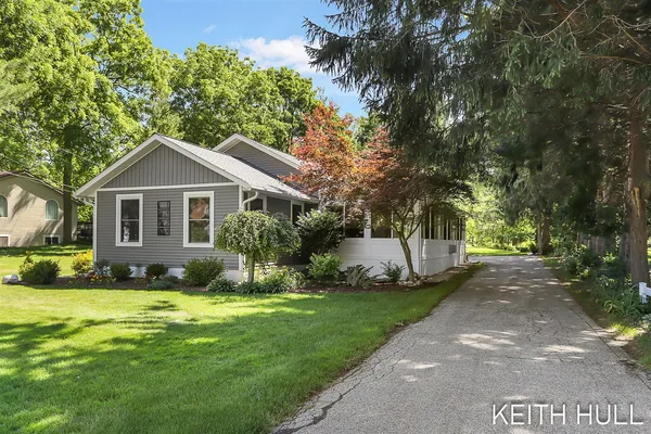 $429,900 | 1328 Maplerow Avenue Northwest, Grand Rapids, MI 49534