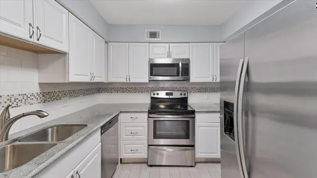 $1,550 | 2574 Marilee Lane, Unit 4, Houston, TX 77057