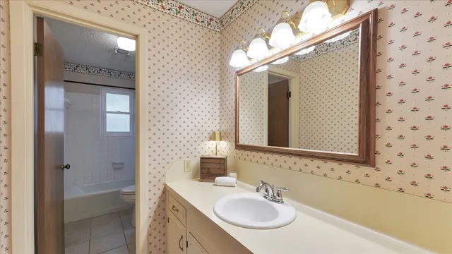 $1,550 | 2574 Marilee Lane, Unit 4, Houston, TX 77057