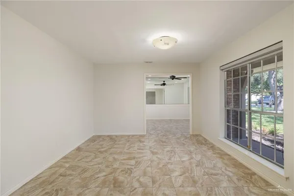 $2,750 | 136 East Harvey Drive, McAllen, TX 78501