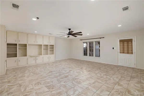 $2,750 | 136 East Harvey Drive, McAllen, TX 78501