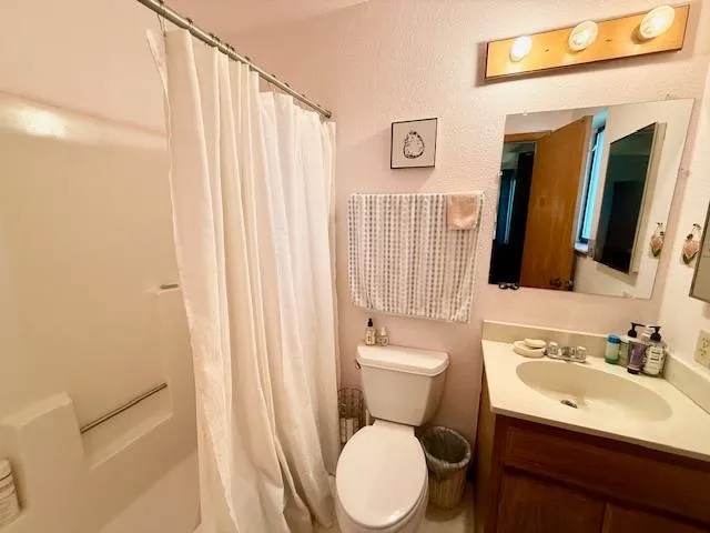 $1,499,000 | 1137 Apricot Avenue, Patterson, CA 95363