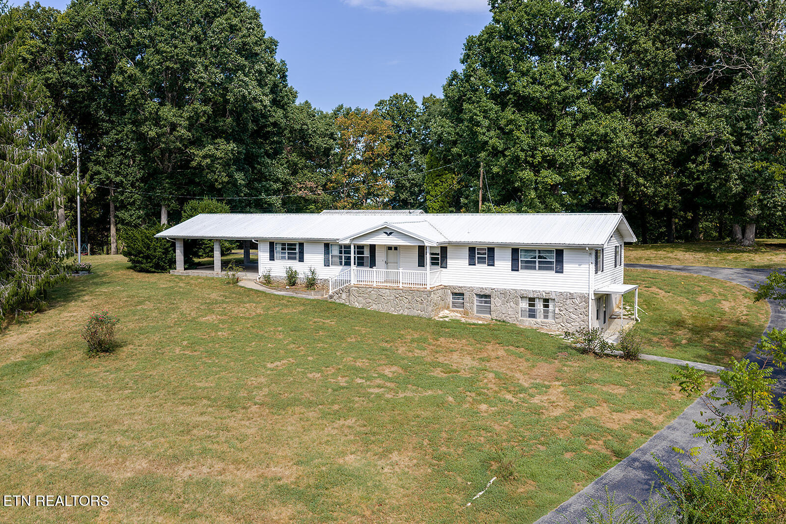 7411 Munsey Road Corryton, TN 37721 - Photo 38 of 41 DJI_20260921233203_0087_D-HDR-3